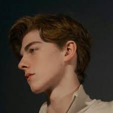 Varun Pillai's avatar